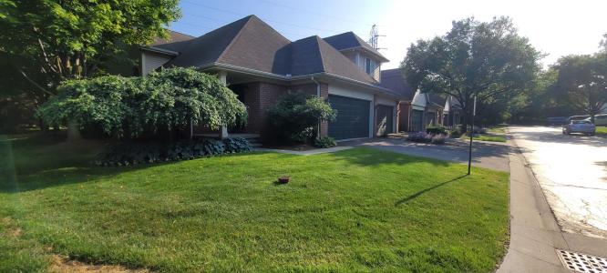 622 Macwilliams #1, Royal Oak, Michigan 48067, USA