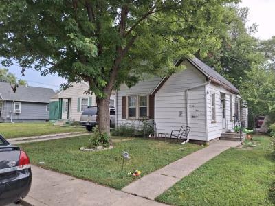 2112 N Gale, Peoria, Illinois 61604, USA