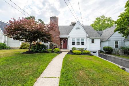 9 Crestwood Blvd, Poughkeepsie, New York 12603