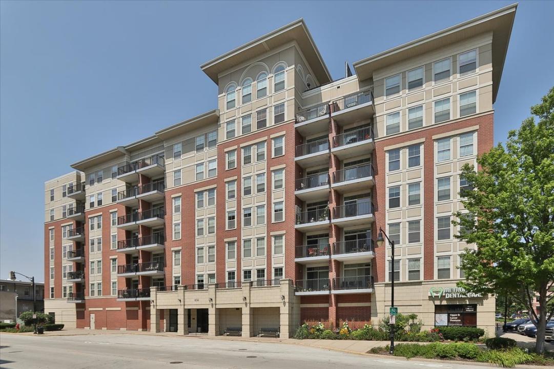 656 Pearson St Unit 505C, Des Plaines, イリノイ 60016, アメリカ合衆国