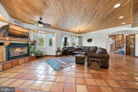 12330 Potomac View Road, Newburg, Maryland 20664