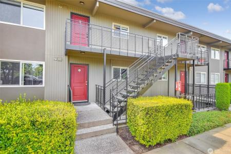 1102 S 27th Unit #C302, Tacoma, Washington 98409, USA