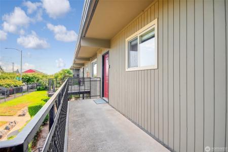 1102 S 27th Unit #C302, Tacoma, Washington 98409, USA