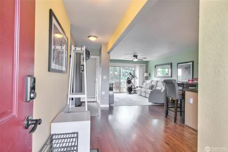 1102 S 27th Unit #C302, Tacoma, ワシントン 98409, アメリカ合衆国