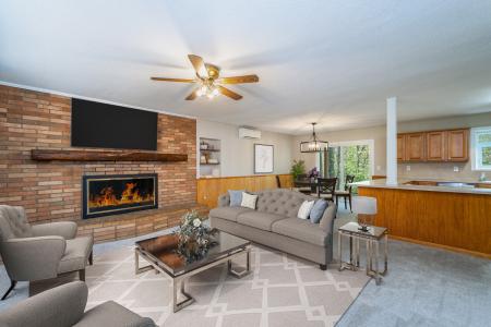 145 Jeter Mountain Road, Hendersonville, Caroline Du Nord 28739, États-Unis