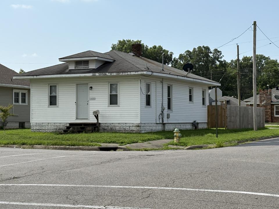1933 Gartside Street, Murphysboro, Illinois 62966, HOA KỲ