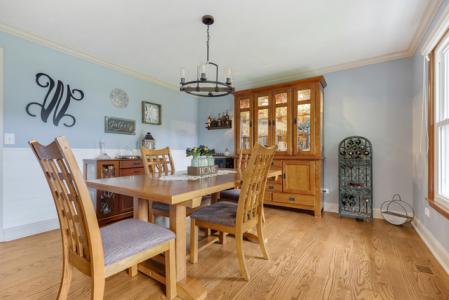 710 Sprucetree Ln, Algonquin, Illinois 60102