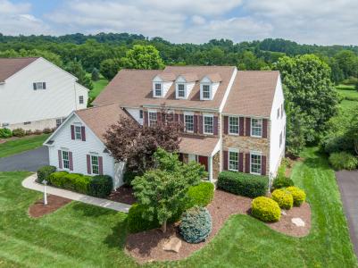3377 Harwood Ln, Sinking Spring, Pennsylvanie 19608, États-Unis