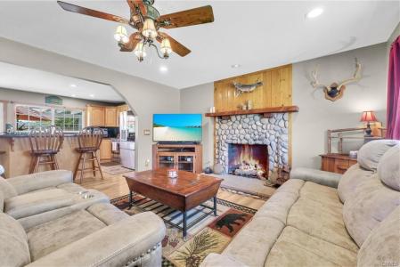 10441 Palo Alto St, Rancho Cucamonga, Califórnia 91730, Estados Unidos