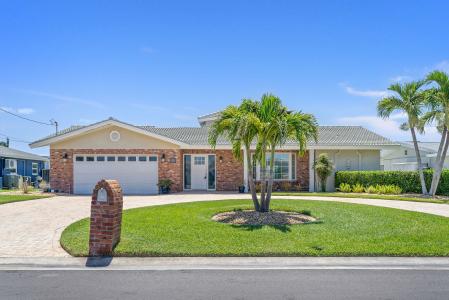 5433 Oakhurst Drive, Seminole, Florida 33772, USA