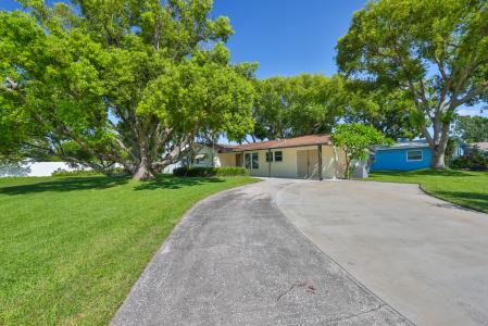 1511 4th St SW, Largo, Флорида 33770, Соединенные Штаты