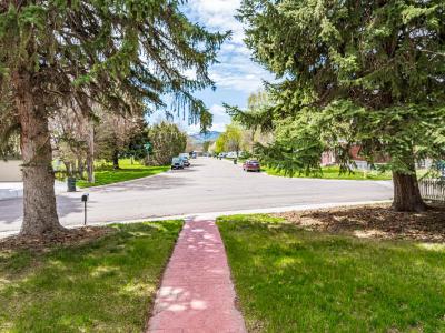 384 Skyline, Pocatello, Idaho 83204