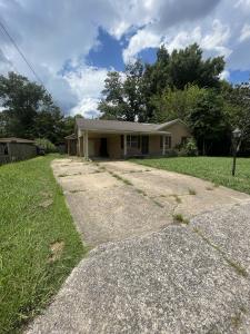 1827 Jim Bowie, Dyersburg, 田納西州 38024, 美國