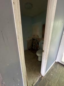 1827 Jim Bowie, Dyersburg, Tennessee 38024, USA