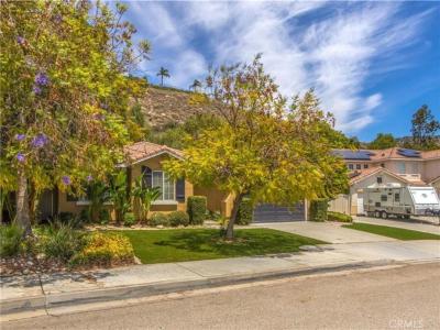 30016 Cabo Del Oeste, Highland, カリフォルニア 92346, アメリカ合衆国
