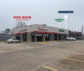 2950 Ryan Street , 2950C, Lake Charles, Louisiana 70601, USA