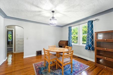 300 SE 6th Avenue, Oelwein, 愛荷華州 50662, 美國