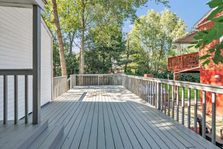 420 Lakeside Drive , Bridgeport, Connecticut 06606, USA