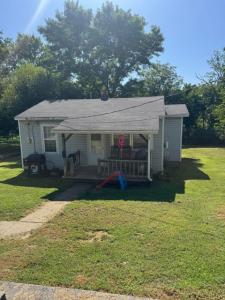 1331 North Howell Avenue, West Plains, Missouri 65775, USA