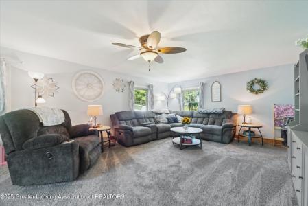 8652 W Pierce Road, Sumner, מישיגן 48889, ארצות הברית של אמריקה