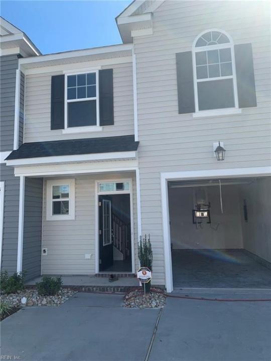 664 Revival Lane, Virginia Beach, Virginia 23462, USA