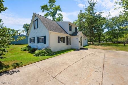 470 3rd Street, Geneva, Ohio 44041, USA