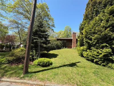 6 Annette Lane, East Moriches, New York 11940