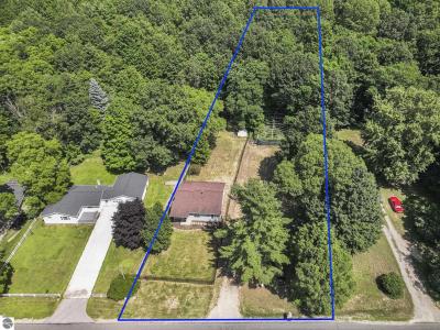 3760 Five Mile Road, Traverse City, Michigan 49686, HOA KỲ