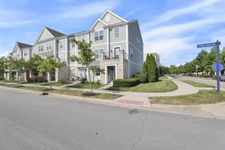 5453 Spring River Avenue, Dublin, Ohio 43016, USA