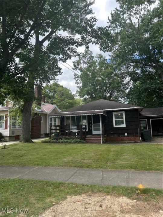 575 W Glendale Street, Bedford, Ohio 44146, États-Unis