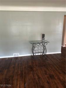 575 W Glendale Street, Bedford, Ohio 44146, États-Unis