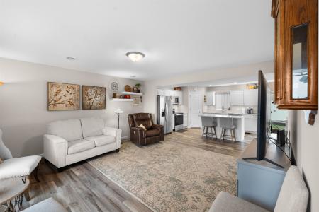 2413 Ivory St NW, Minot, ND 58703, USA