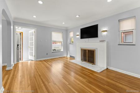 23000 Arlington Street, Dearborn, Michigan 48128, Estados Unidos