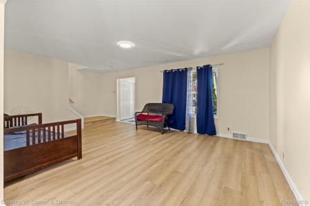 5110 Maple Street, Dearborn, Michigan 48126, USA