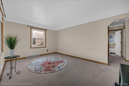 13521 Castle Street, Southgate, מישיגן 48195, ארצות הברית של אמריקה