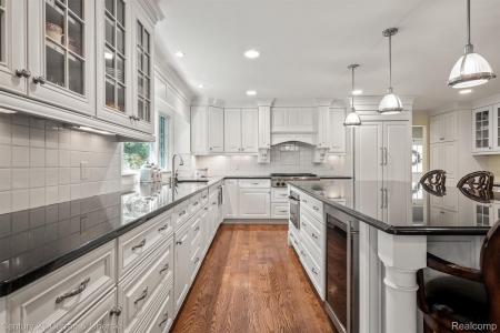 46141 Pickford Street, Northville, Michigan 48168, USA