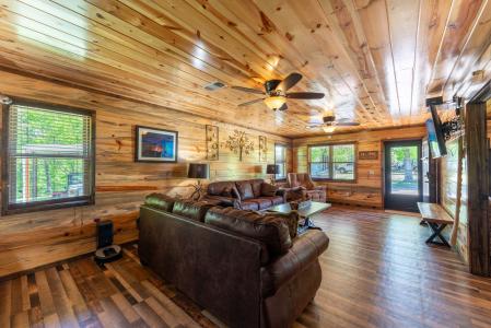 7725 Indian Highway 144, Smithville, Oklahoma 74957