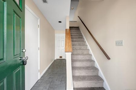 1002 Whalley Avenue APT G, New Haven, Connecticut 06515, États-Unis