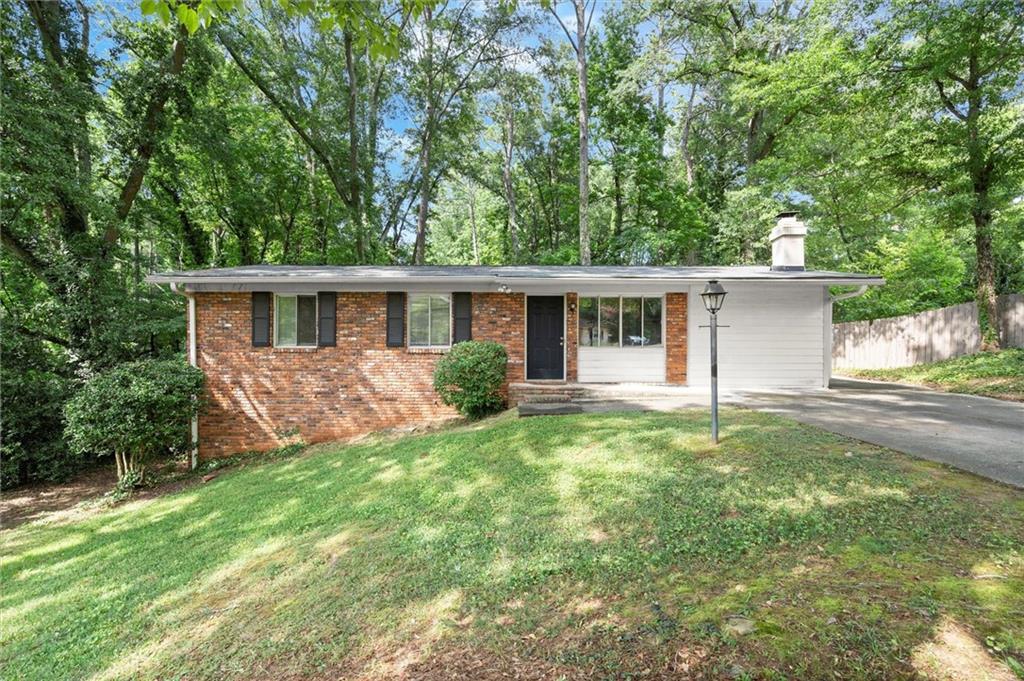 422 Afton Drive, Roswell, Georgia 30075, USA
