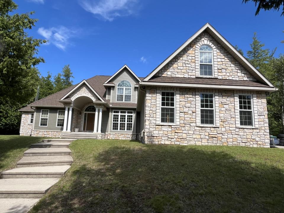 5371 Cedar Wood Road, Presque Isle, Michigan 49777