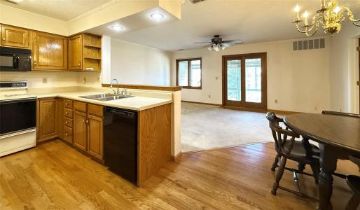 405 SE Delaware Avenue 207, Ankeny, Iowa 50021, HOA KỲ