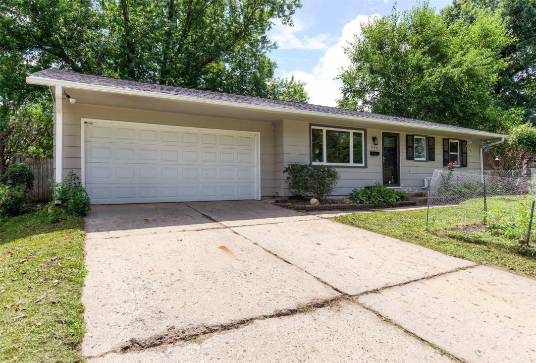 918 Arizona Avenue, Ames, איווה 50014, ארצות הברית של אמריקה