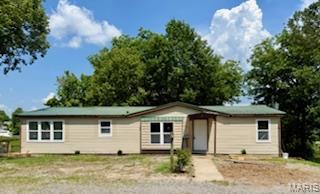 202 Ruth Avenue, Scott City, Missouri 63780