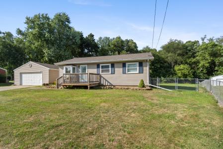 1308 W Southfield Drive, Jackson, Michigan 49203