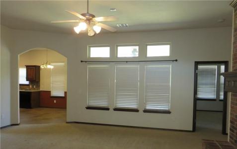 320 White Oaks Drive, Norman, Oklahoma 73071
