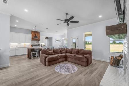 108 Stafford Tr Trail, Weatherford, Texas 76088