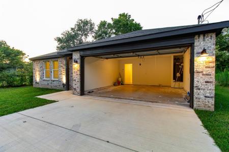 1116 Kingsway, Tool, Texas 75143, USA