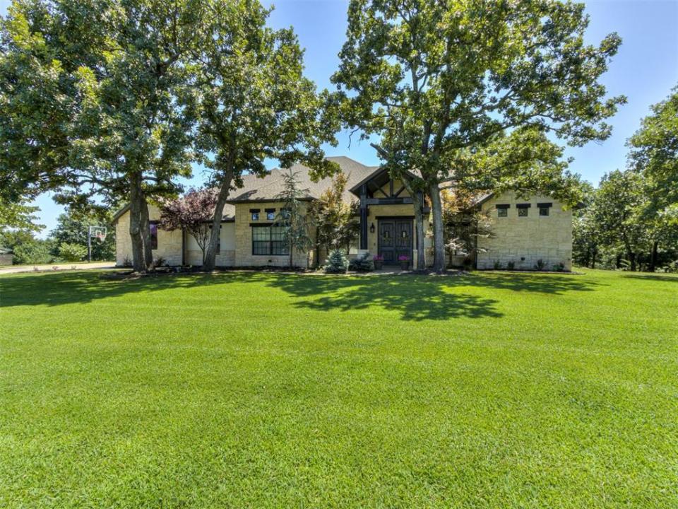16300 SE 82nd Street, Choctaw, Oklahoma 73020