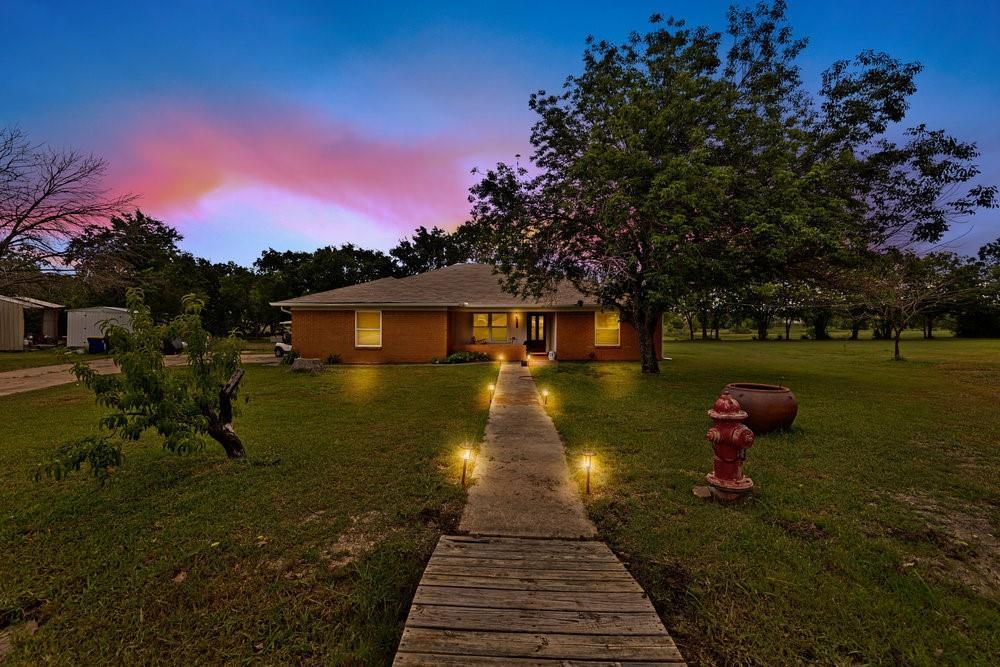 914 Glengarden Street, Krum, טקסס 76249, ארצות הברית של אמריקה 