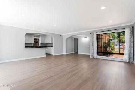 17220 Rinaldi Street, Granada Hills, 加利福尼亚州 91344, 美国